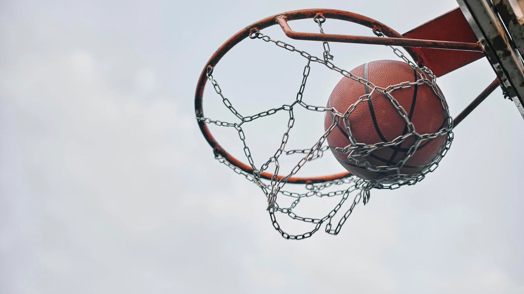Labākie Spēļu Automāti Ar Sporta Tematiku